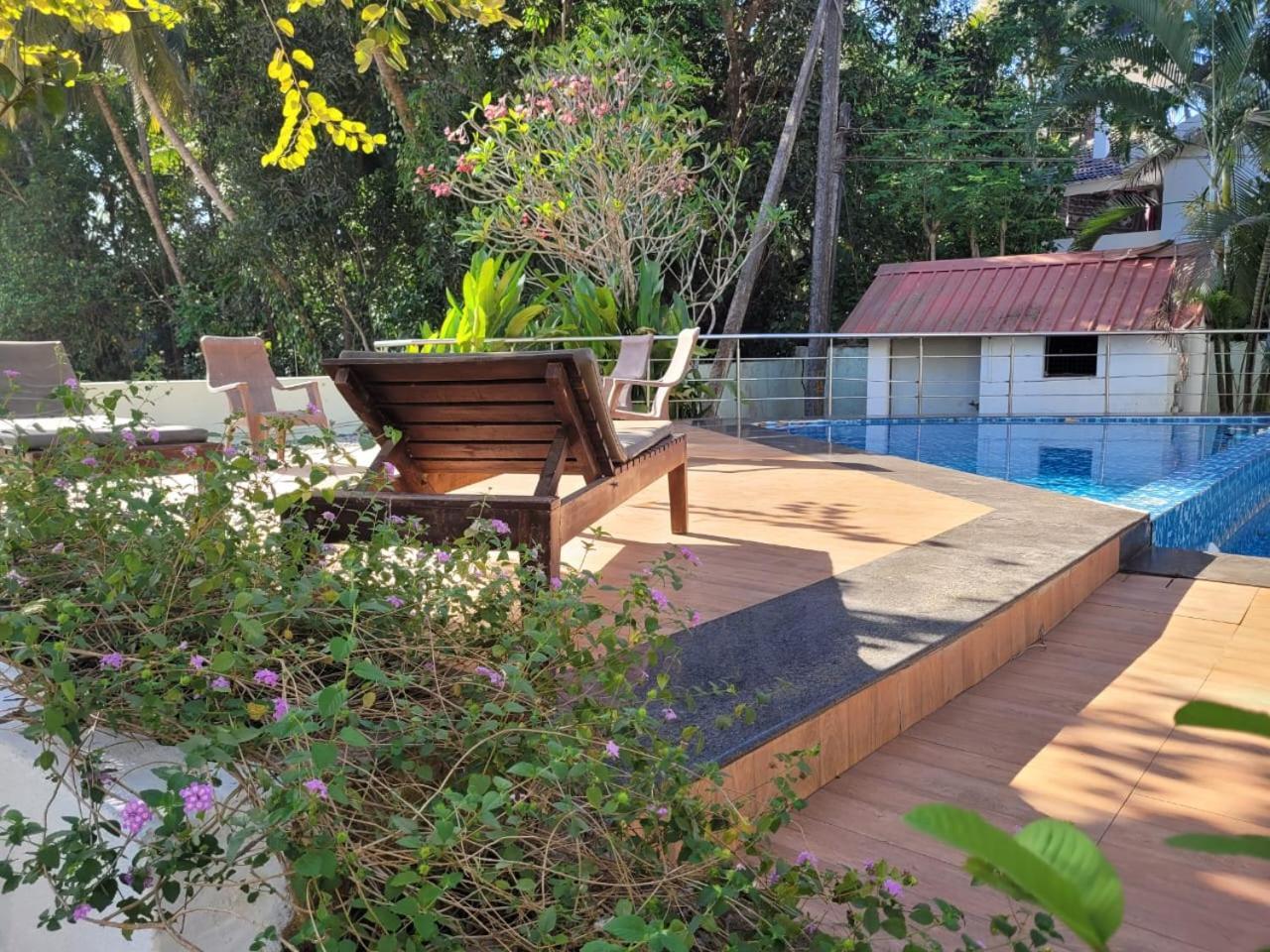 Appartement B&F Kensington Square à Siolim Extérieur photo