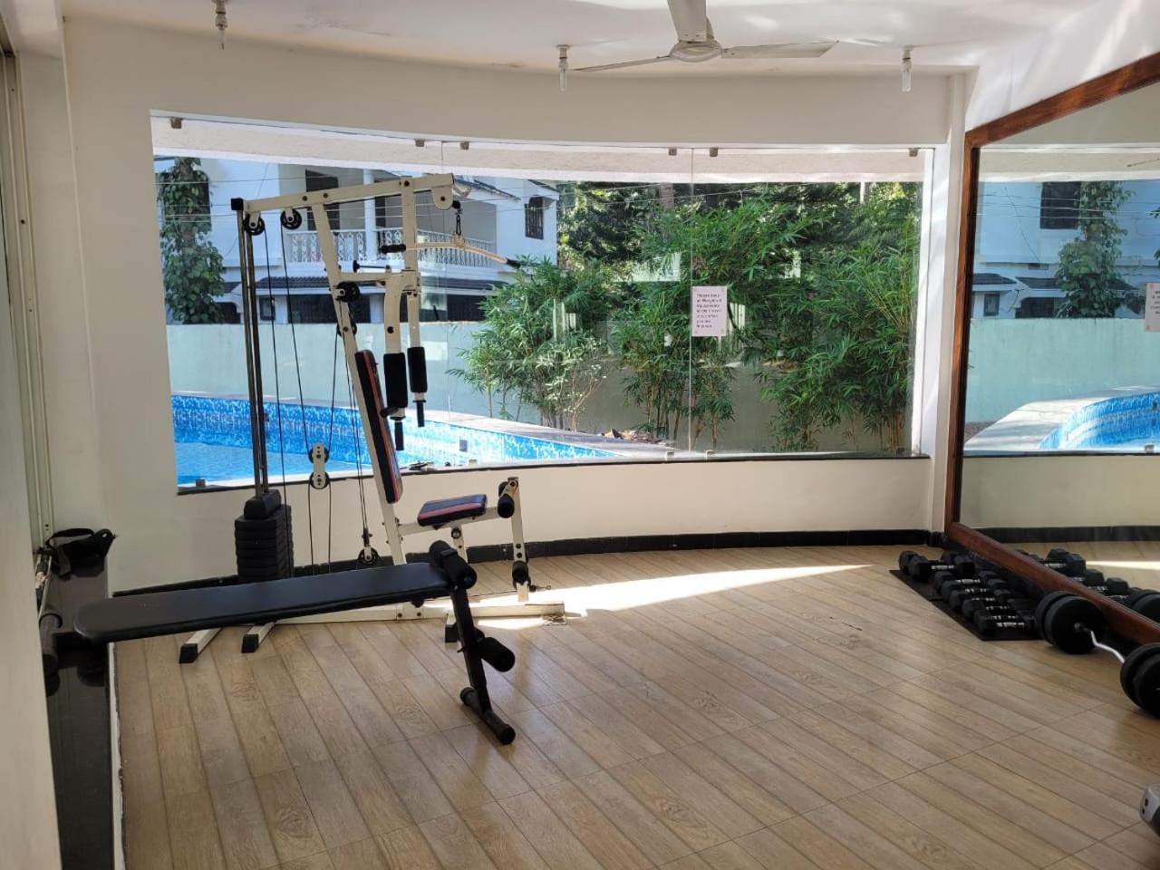 Appartement B&F Kensington Square à Siolim Extérieur photo