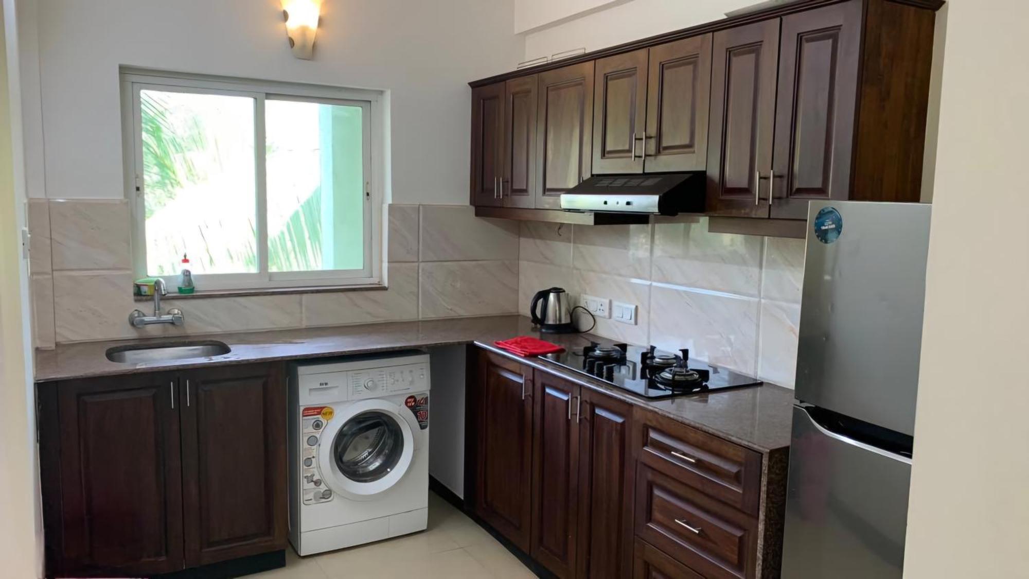 Appartement B&F Kensington Square à Siolim Extérieur photo